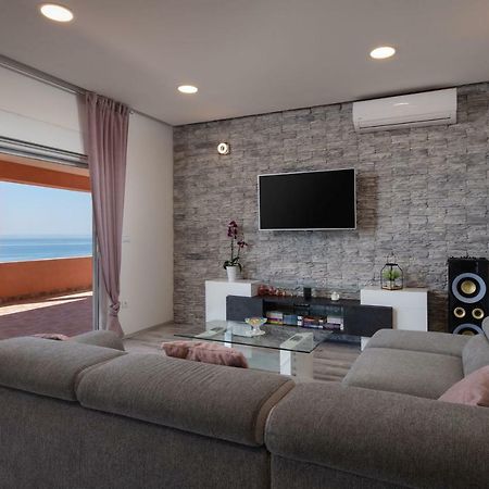 Luxury Apartment Nora Подстрана Экстерьер фото