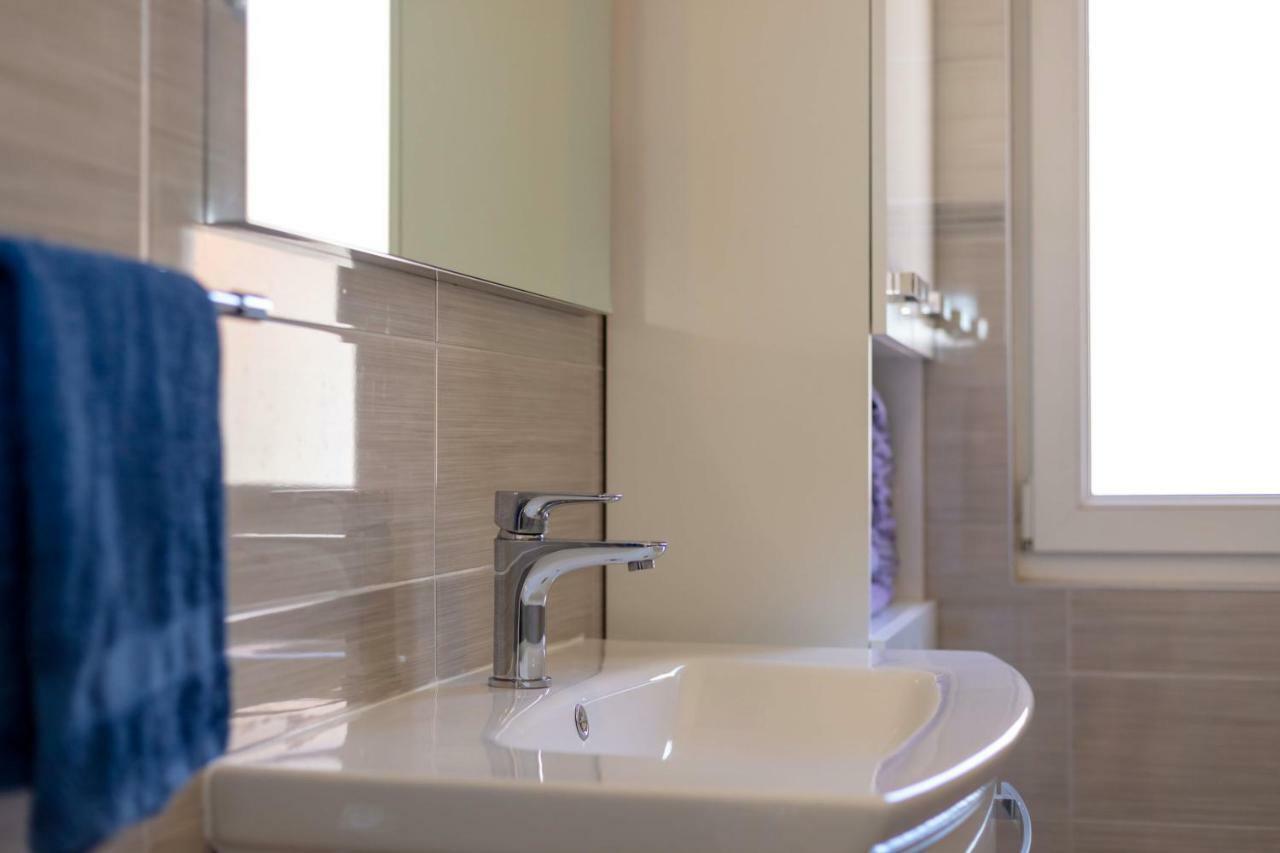 Luxury Apartment Nora Подстрана Экстерьер фото