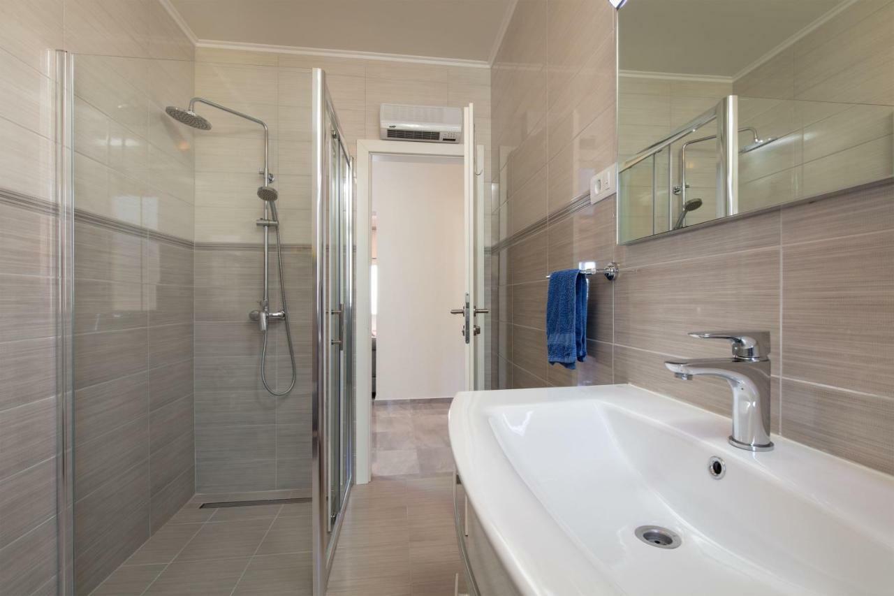 Luxury Apartment Nora Подстрана Экстерьер фото